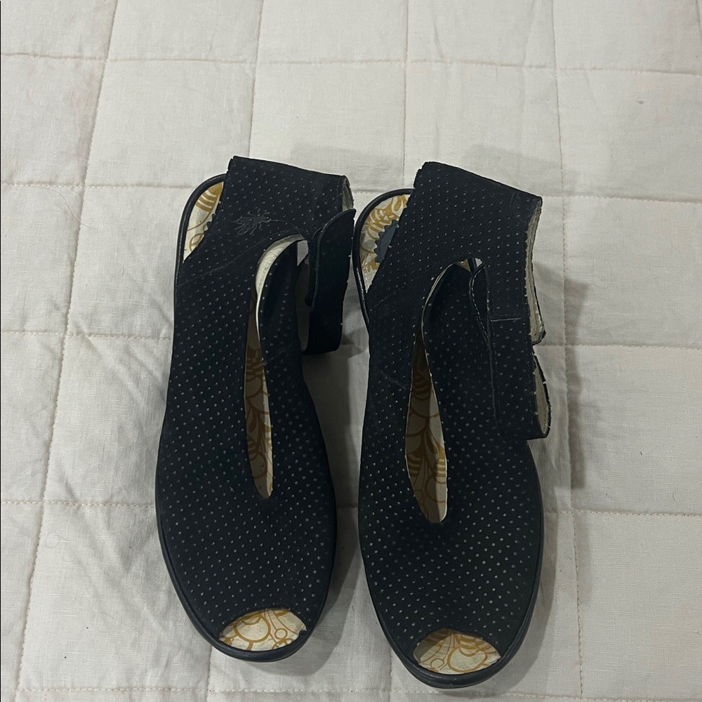 Black Fly London Sandals